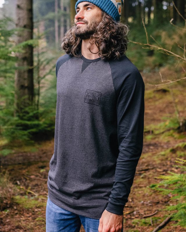 パッセンジャー ノーウェア バウンド リサイクル コットン LS Tシャツ ブラック/チャコール マール