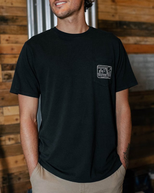 パッセンジャー ノーウェア バウンド ポケット Tシャツ ブラック