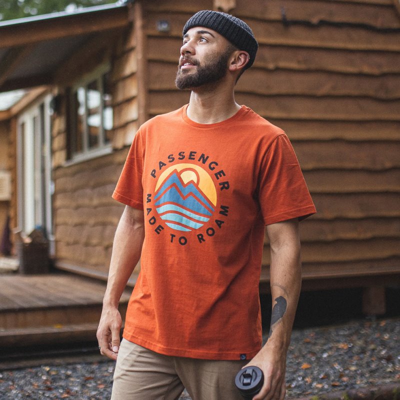 パッセンジャー バーチ リサイクル コットン Tシャツ ピカンテ オレンジ